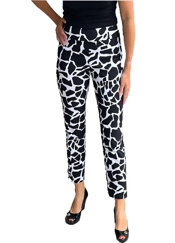 ankle-length leggings for women -everyday tops for women -Rocks Pull On Pant In Black/white